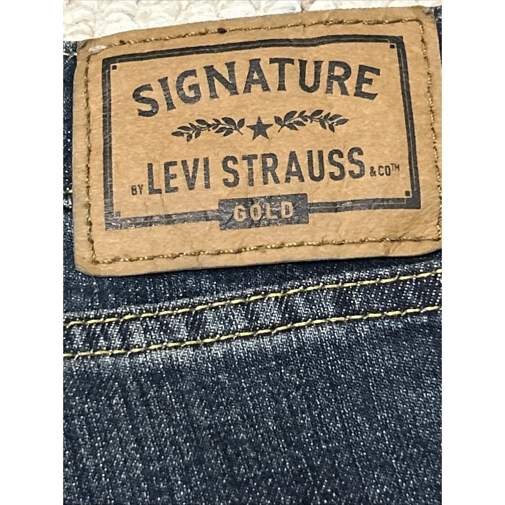 Levi Signature Gold Regular Jeans Men's 42x30 Dark Blue Wash Straight Denim‎